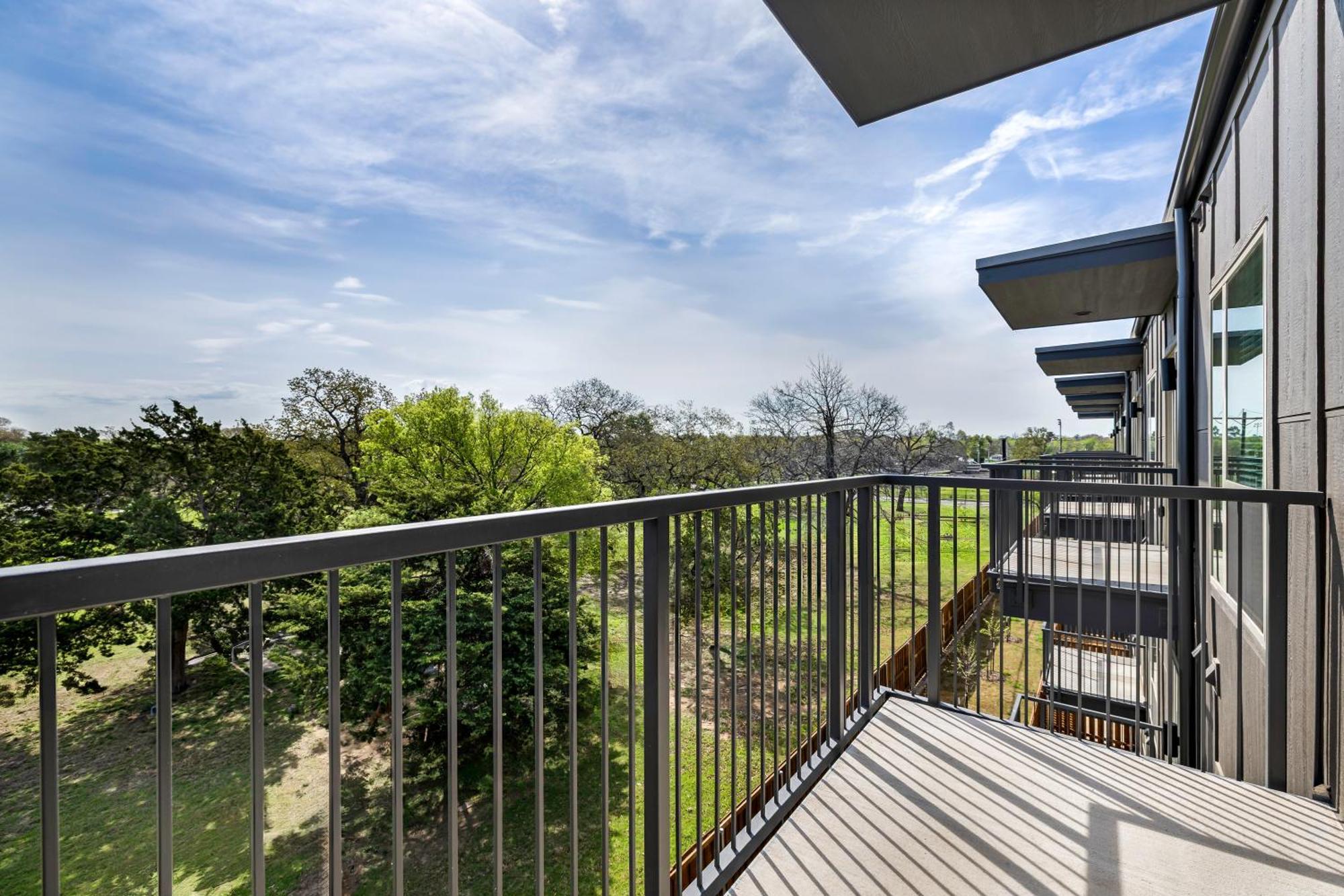 Railyard Apartments By Barsala เดนตัน ห้อง รูปภาพ